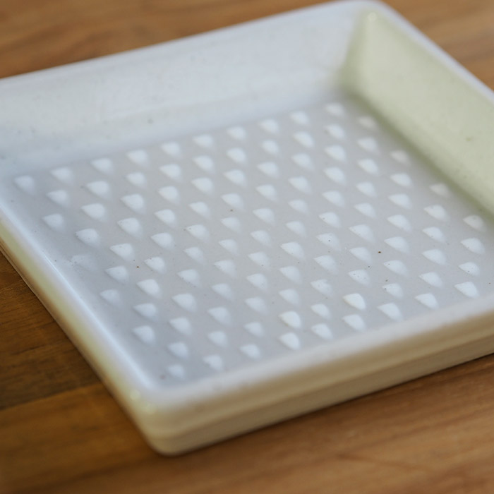 オリメ　P鹿の子　正角皿　ホワイト　/　ORIME