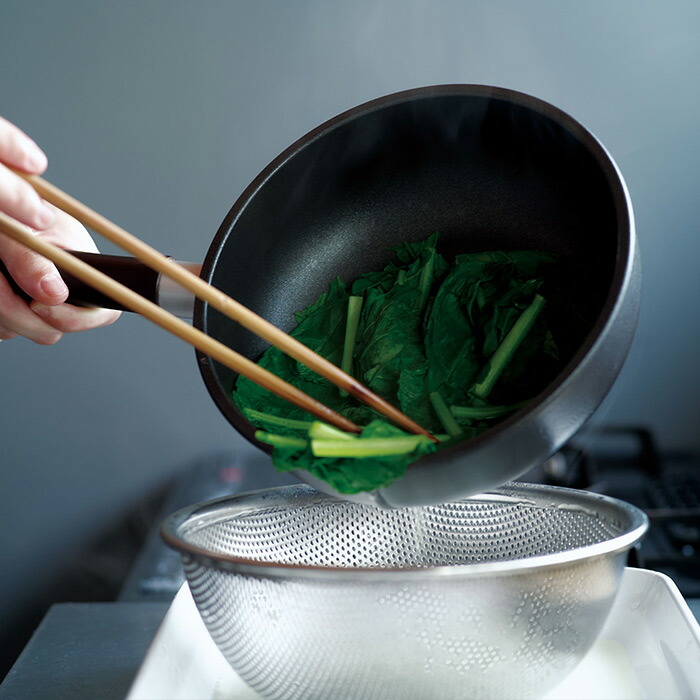 味わい鍋　片手　18cm