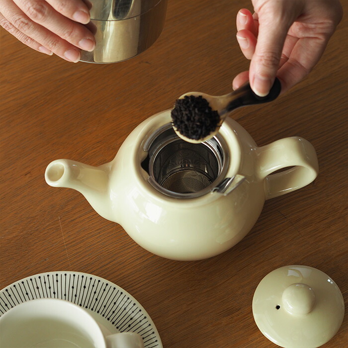 サンク　プライス&ケンジントン　ティーポット　2カップ　ストレーナー有　クリーム　/　CINQ