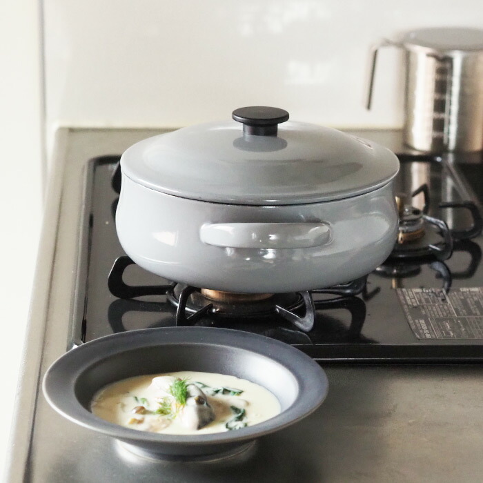 野田琺瑯×天一印　LUKE（ルーク） 浅型キャセロール 25cm　グレー