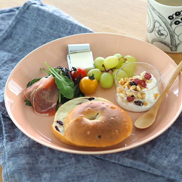 イッタラ　ティーマ　プレート　26cm　パウダー　/　iittala　TEEMA　※