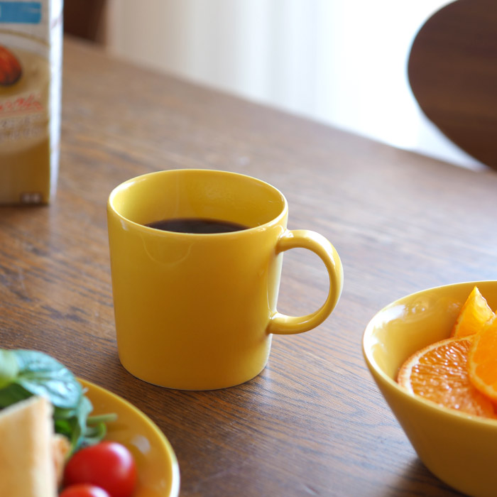 イッタラ　ティーマ　マグカップ　0.3L　ハニー　/　iittala　TEEMA