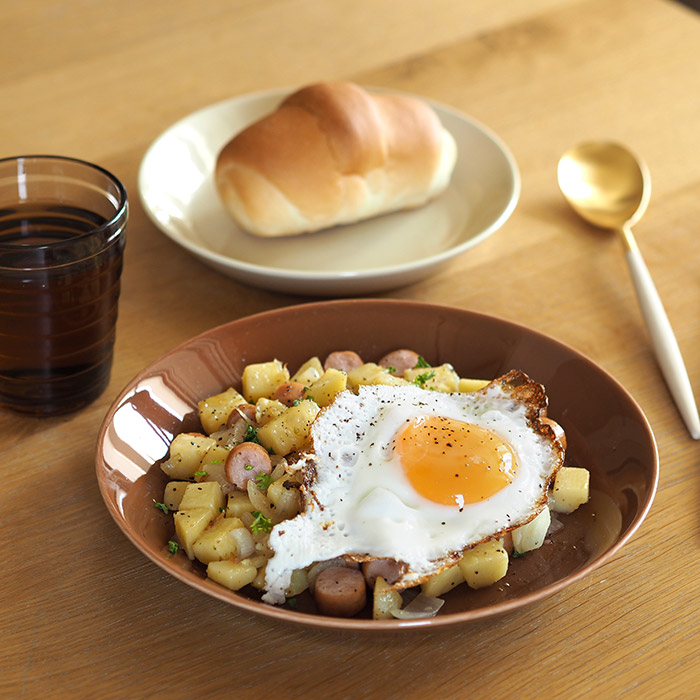 イッタラ　ティーマ　プレート　21cm　ヴィンテージブラウン　/　iittala　TEEMA