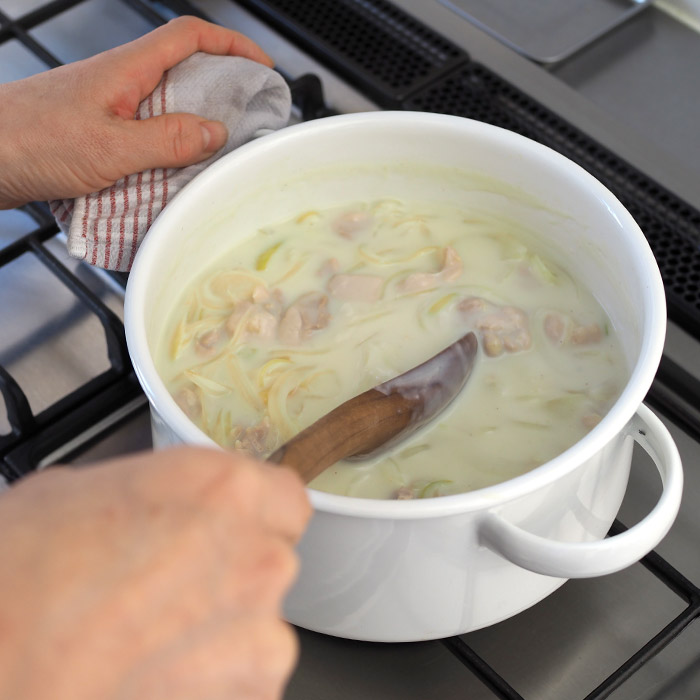 カイコ　両手鍋　/　kaico