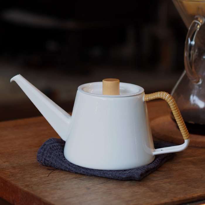 ■カイコ　ドリップケトルS　籐巻　/　kaico