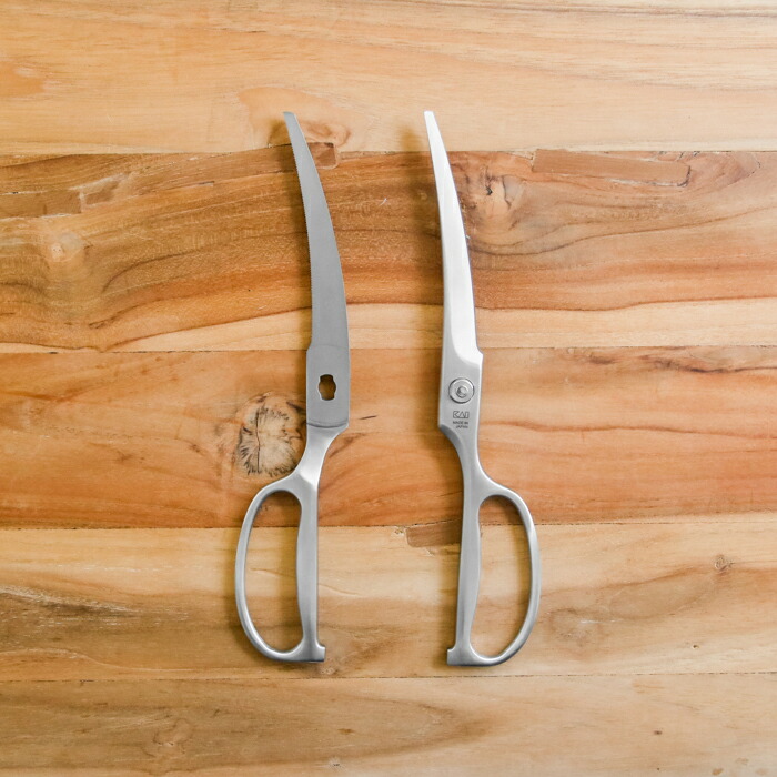 貝印　鍛造オールステンレスカーブキッチン鋏　/　Kai