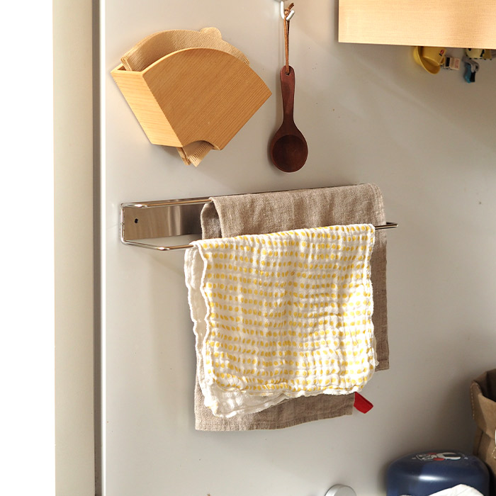 家事問屋　壁付けふきん掛け