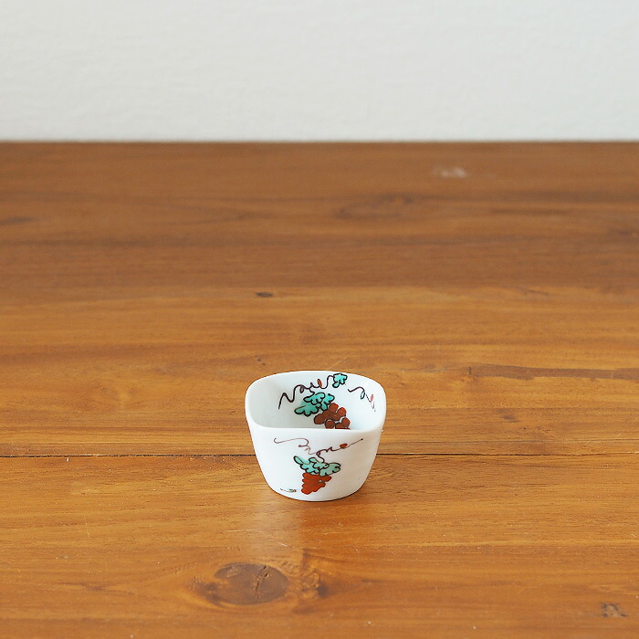 九谷青窯　横井佳乃　色絵スグリ　角小鉢