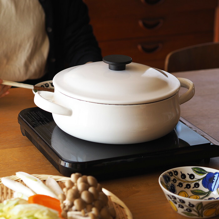 野田琺瑯　LUKE（ルーク） 浅型キャセロール 25cm　ホワイト