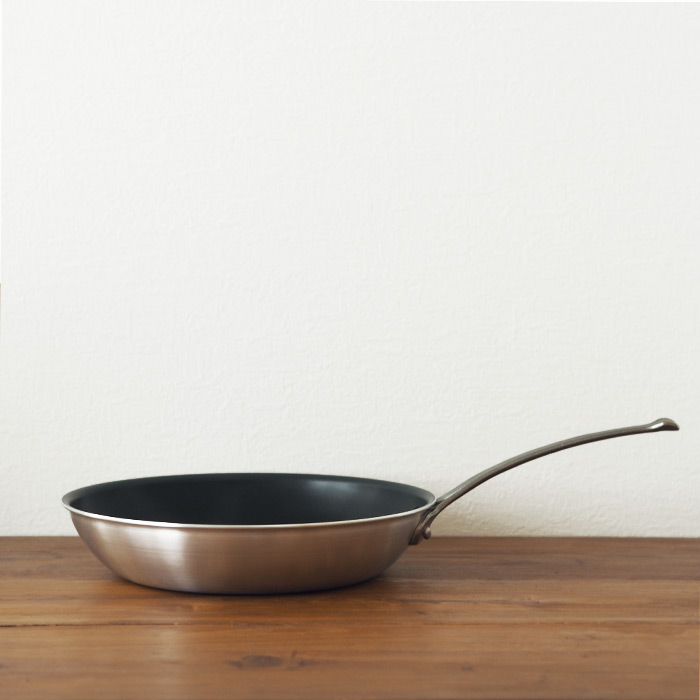 中尾アルミ製作所　シルクフライパン　浅型（新ステンキャスト）　27cm