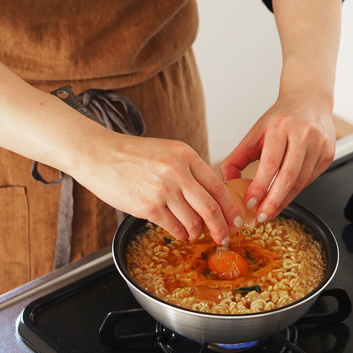 中尾アルミ製作所　シルクフライパン　深型（新ステンキャスト）　18cm