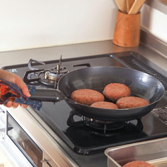 【公式】IH対応　山田工業所　鉄打出【丸柄フライパン】 （2.3mm） 28cm 空焚き済み