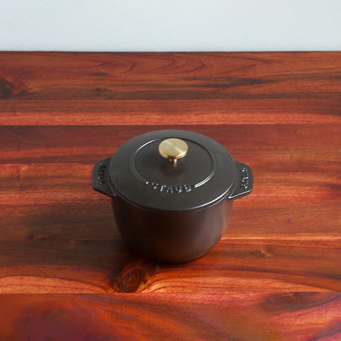 ストウブ　ラ　ココット　デ　ゴハン　S　12cm　ブラック　/　staub